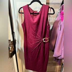 Cleo Petites Elegant Sleeveless Burgundy Dress